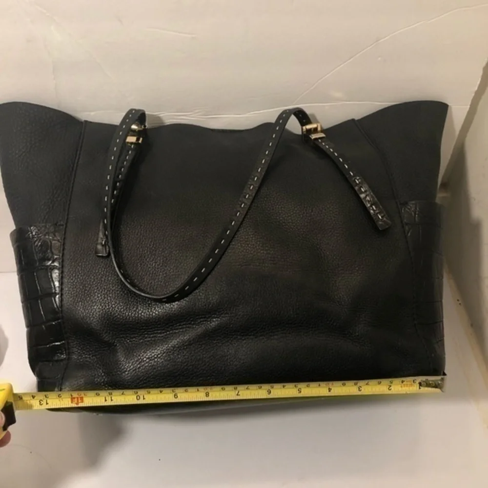 Michael kors luxury collection black leather bag